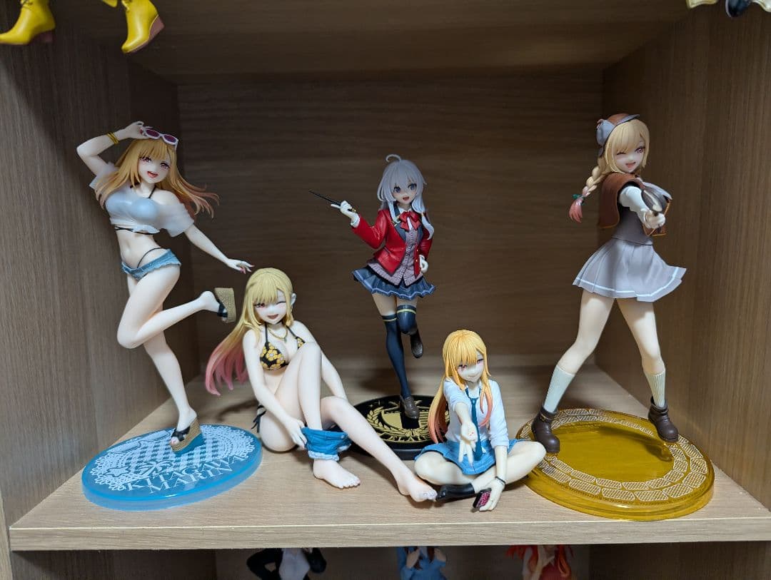 プライズフィギュアまとめ売り４０体　主に美少女系です