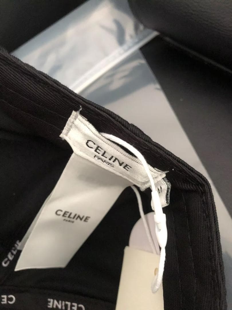 Celine 刺繍ロゴ キャップ 黒