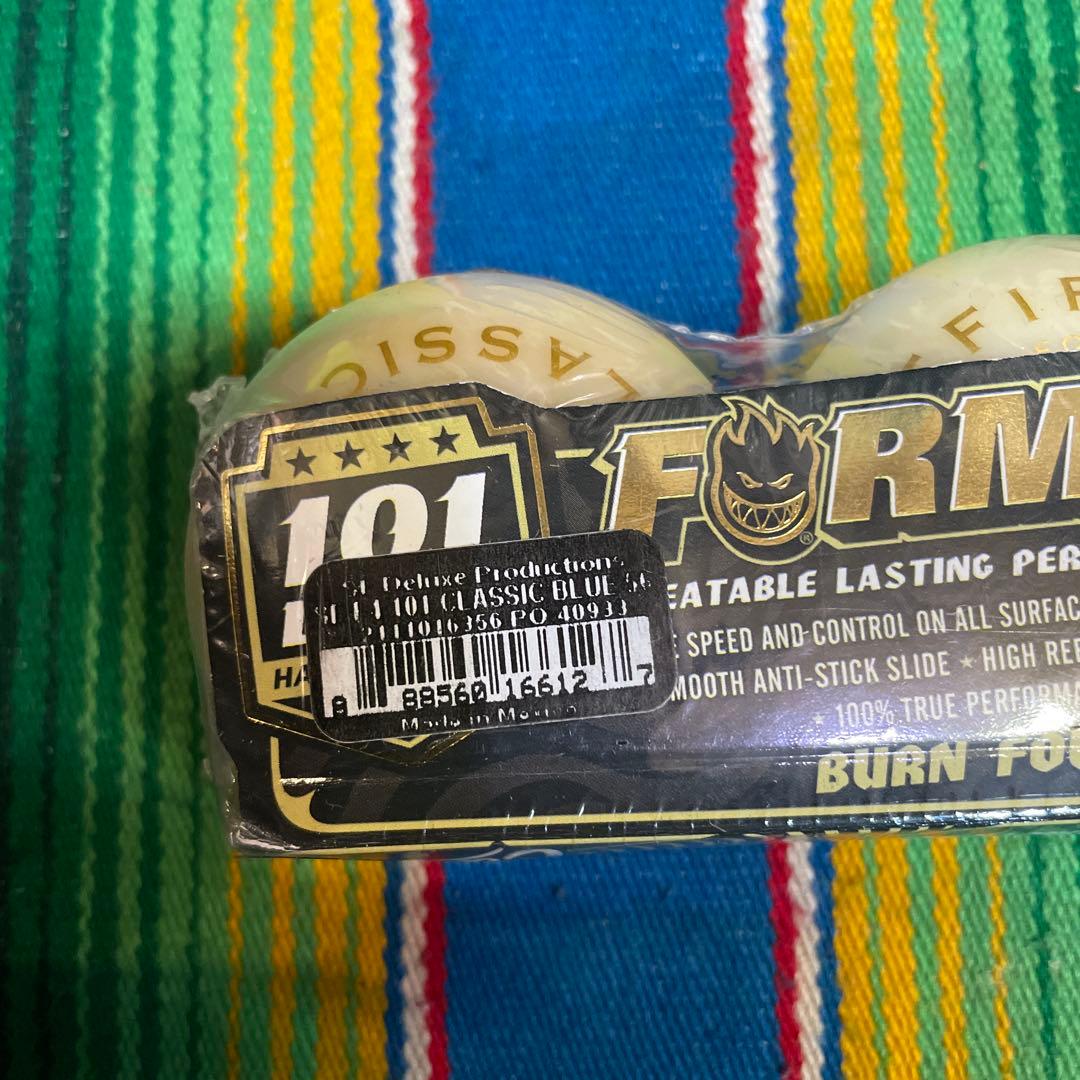 スケートボード SPITFIRE FORMULA FOUR 56mm 101 Duro