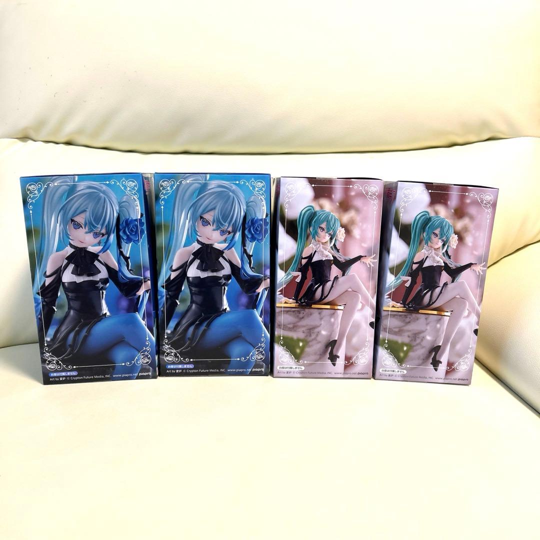 新品未開封 初音ミク　ぬーどるストッパー　青薔薇　白薔薇 2種セット 4体セット