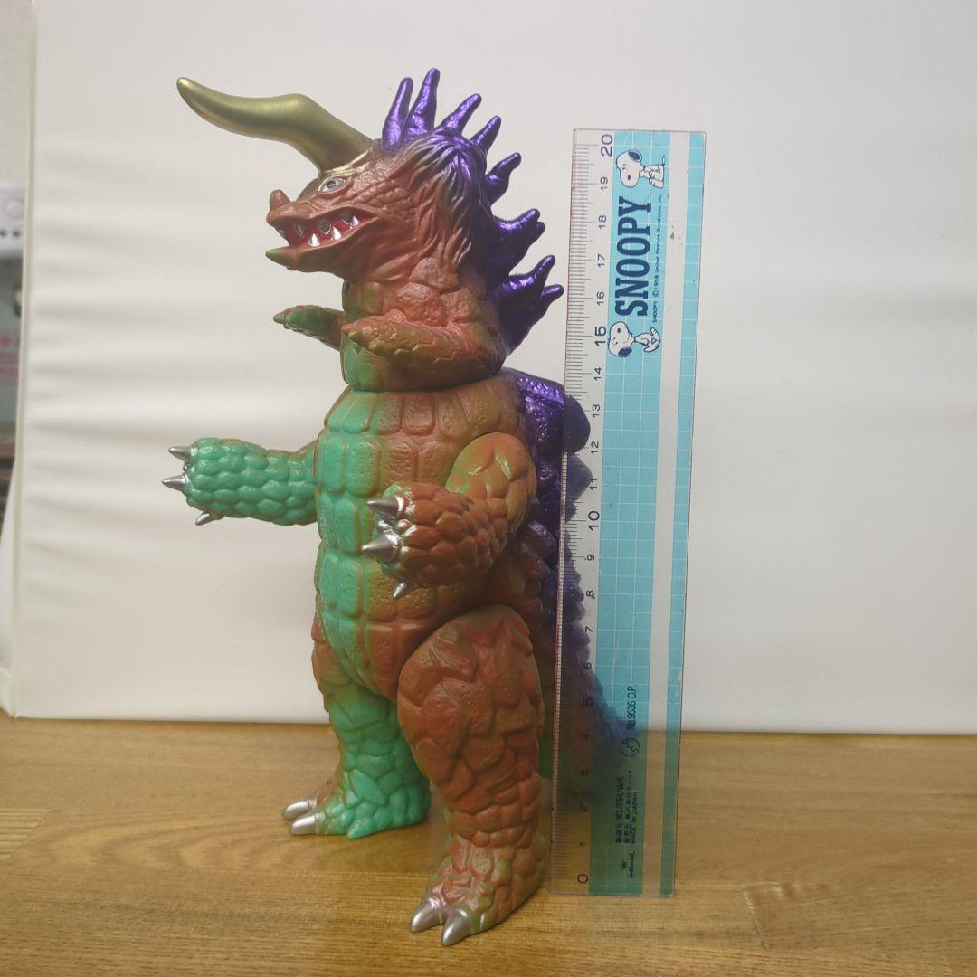 珍品！デッドキング（試作品）ミラーマン怪獣