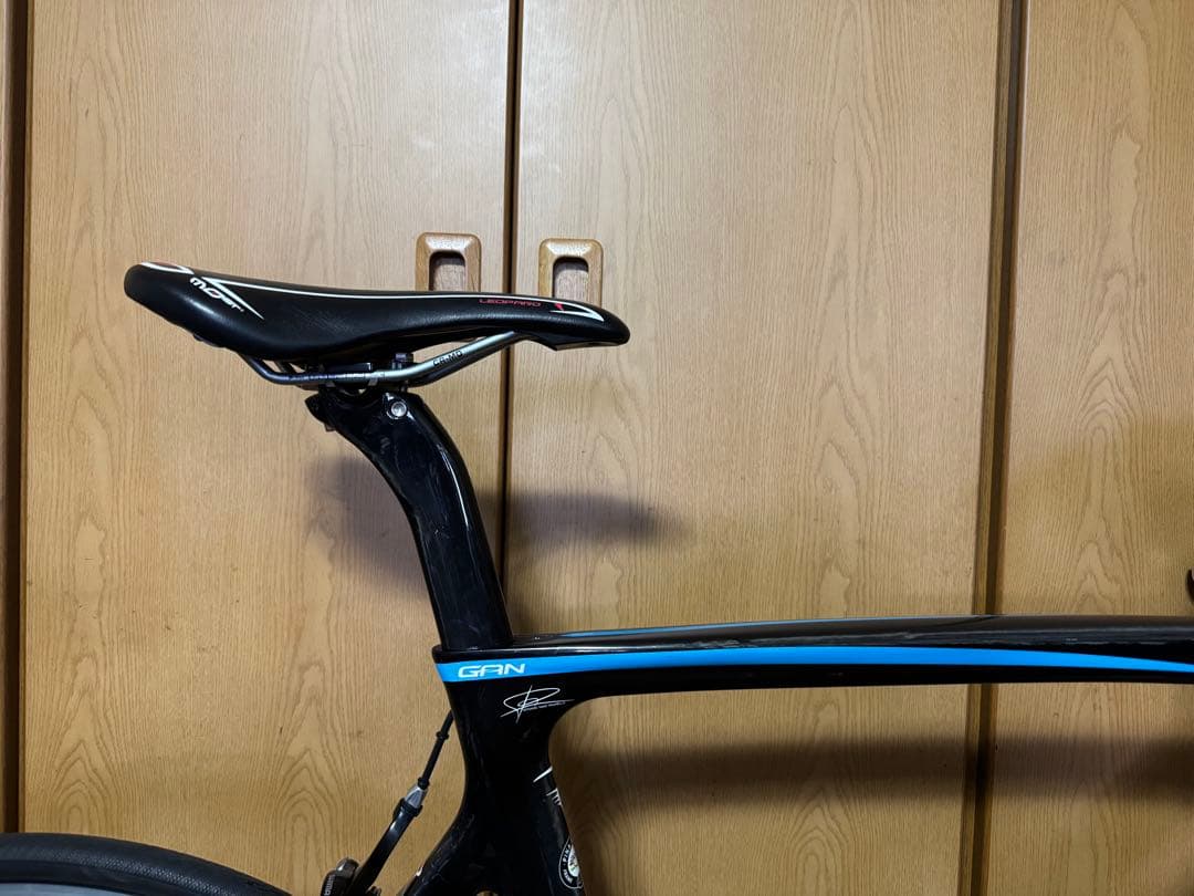 美品　PINARELLO GAN サイズ560 エアロロード