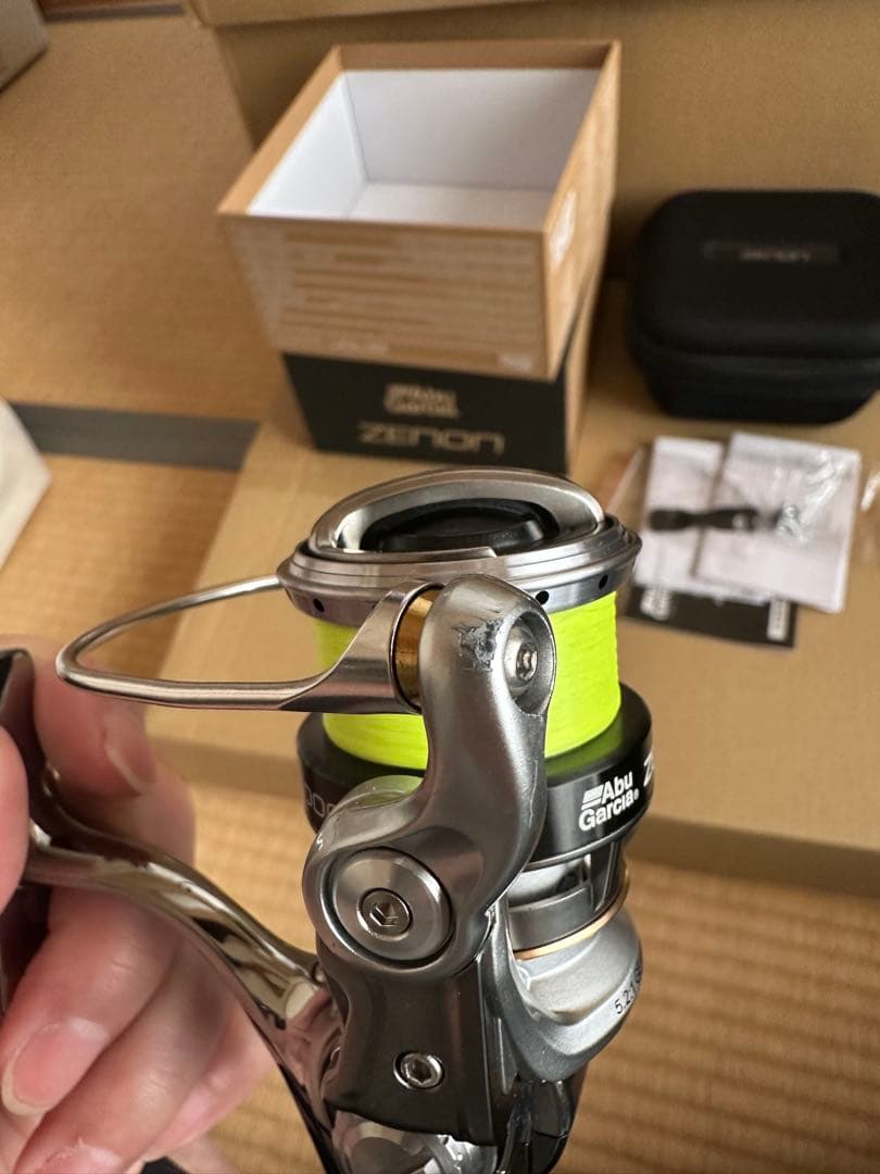 Abu Garcia ZENON 1000S スピニングリール