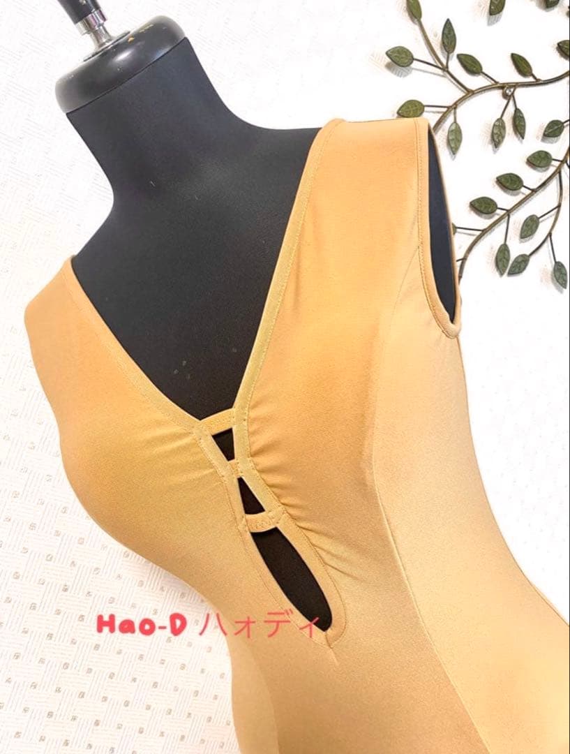 新品★ベージュ★M★レオタード★胸パット付きインナー★バレエ