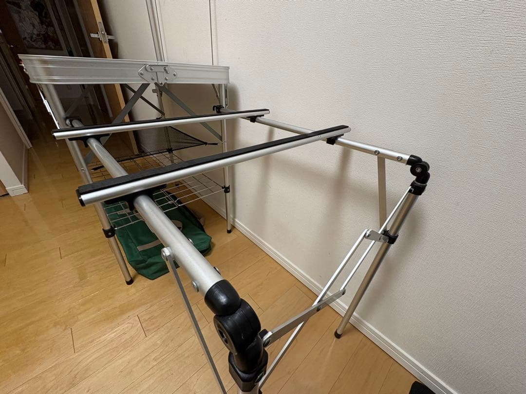 Coleman キッチンテーブル マルチカラー
