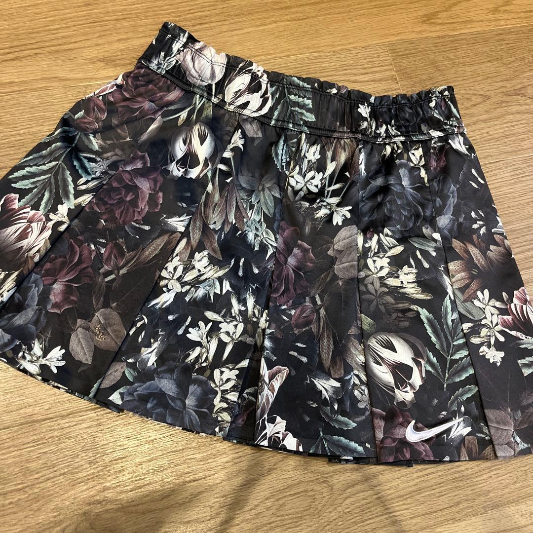 NIKE ナイキ　全仏　スコート　花柄　フローラル　Mサイズ　フレンチオープン