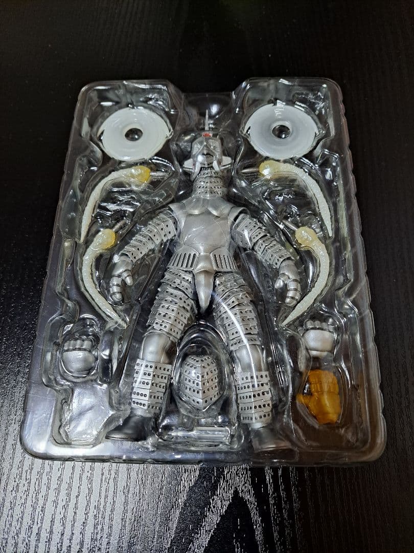 s.h.figuarts 対怪獣特殊空挺機甲２号機　ウインダム