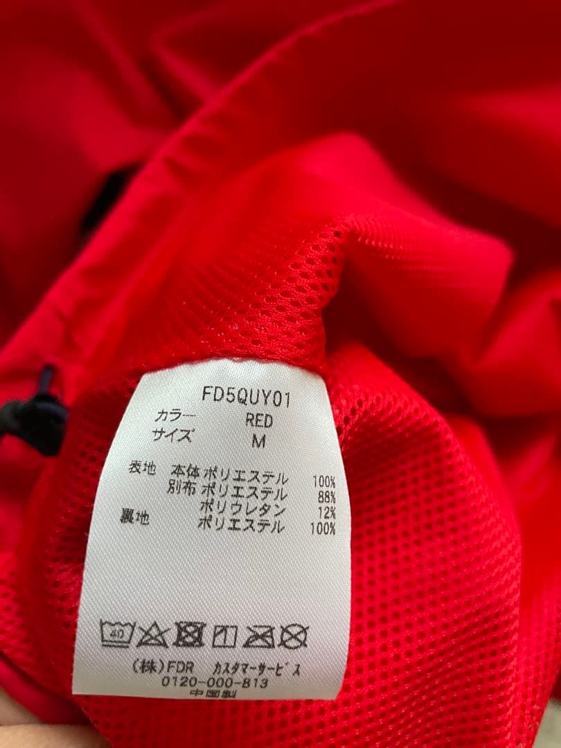 ［美品］フィドラ　ゴルフウエアナイロンパーカー