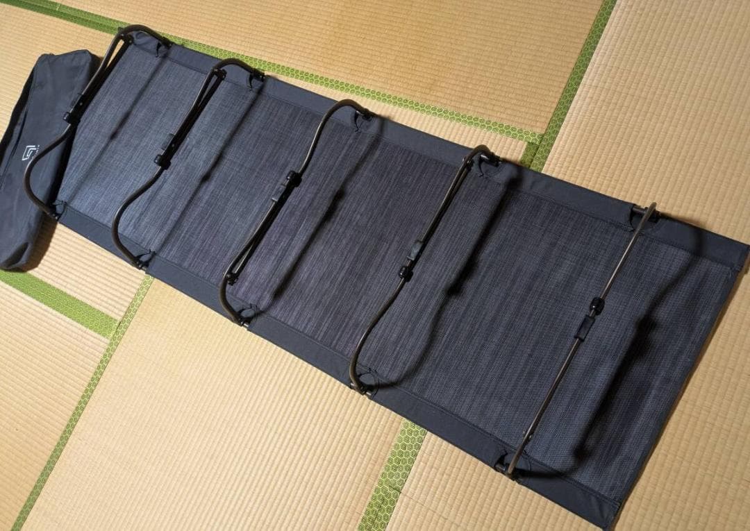 Qualz クオルツ　レバーロックベッド II　+　ハイバックローチェア ２脚