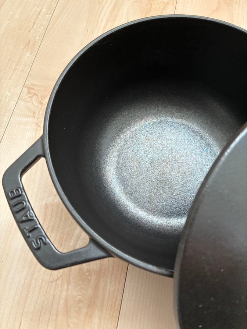 STAUB 鋳鉄ワナベ ブラック M 18cmホーロー 鍋 炊飯 2合