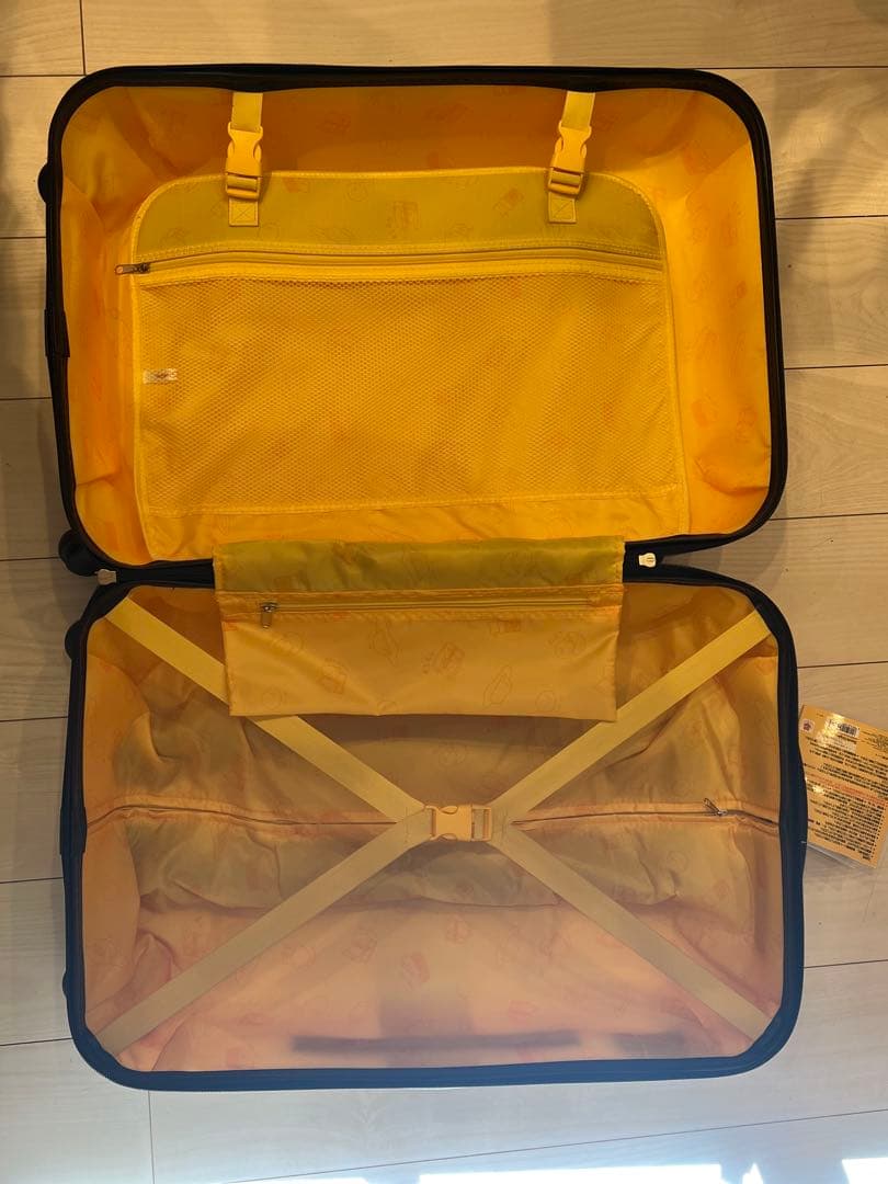 ぐでたま　キャリーケース　スーツケース　31L サンリオ　Sanrio