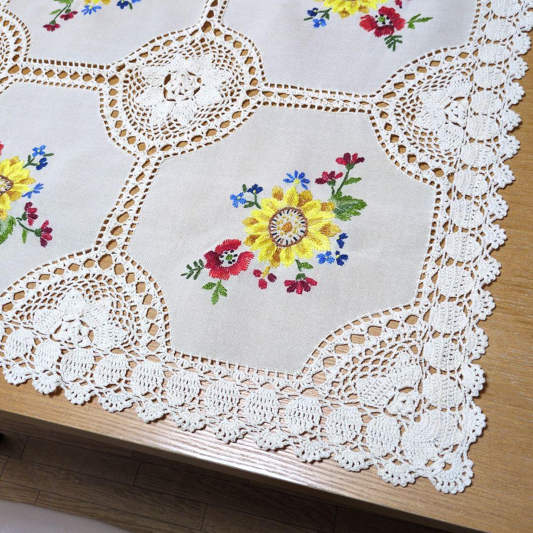 花柄刺繍レーステーブルクロス　大判　 ヴィンテージ 手刺繍　アンティーク