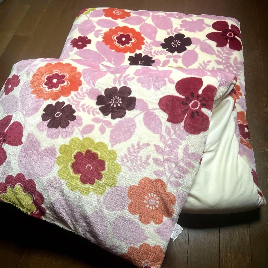 まなまな　ごろ寝長座布団2枚　添い寝敷布団　モリリン　花柄　レトロポップ柄