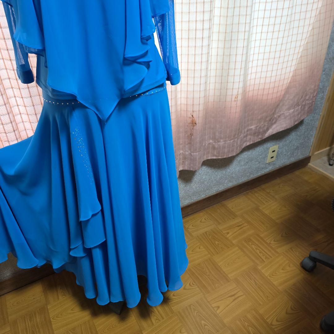 社交ダンス 　トップス　 青　スカート お値下げさせて頂きました