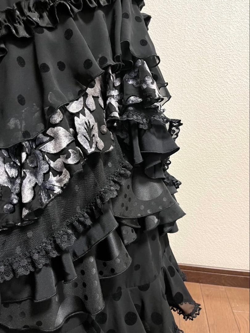 フラメンコ　ブラックファルダ　スカート　ジョーゼット水玉　いっぱいボランテ