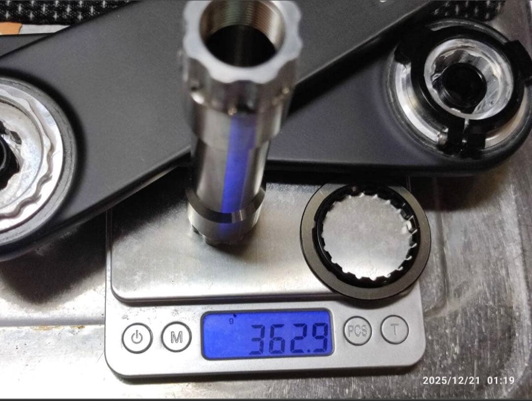 ROCKBROS カーボンクランク　165mm ロックブロス