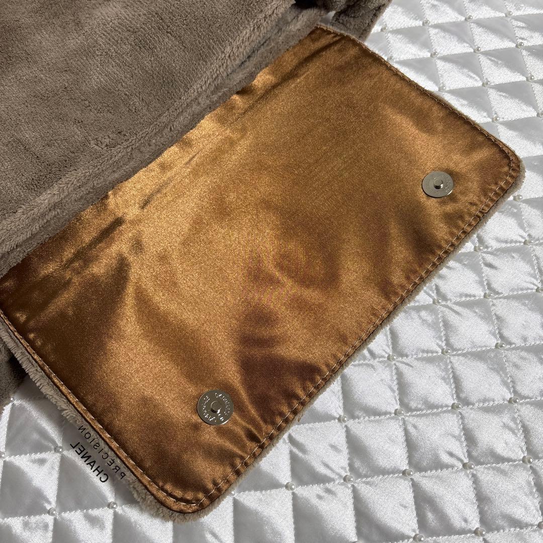 CHANEL シャネル ノベルティ ブラウン パイル ショルダーバッグ 斜め掛け