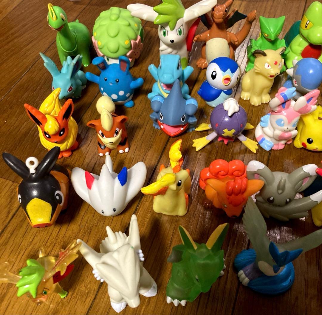 ポケモン　モンコレ　フィギュア　指人形　70体　まとめ売り　おまけ付き