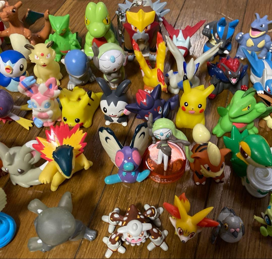 ポケモン　モンコレ　フィギュア　指人形　70体　まとめ売り　おまけ付き