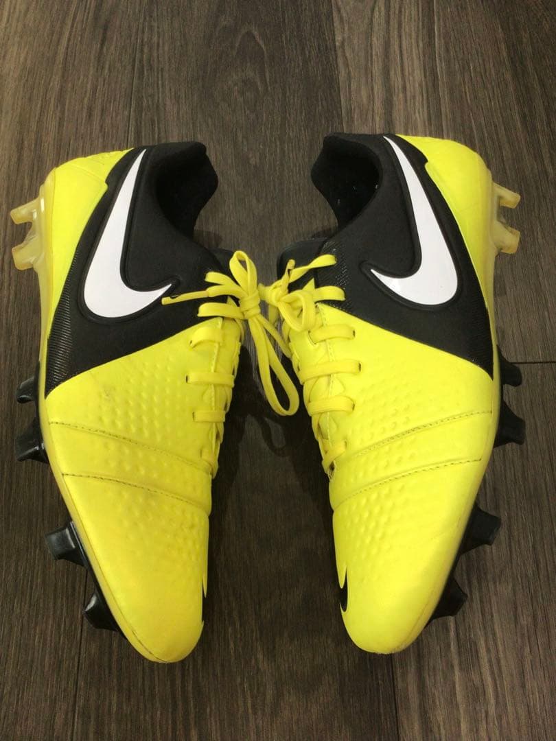 神*?様 NIKE CTR360 マエストリ3 28cm