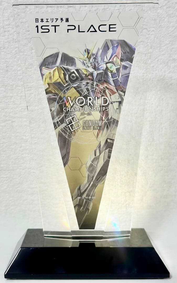 ガンダムカードゲームWCS25-26エリア予選優勝トロフィー&入賞プレイマット
