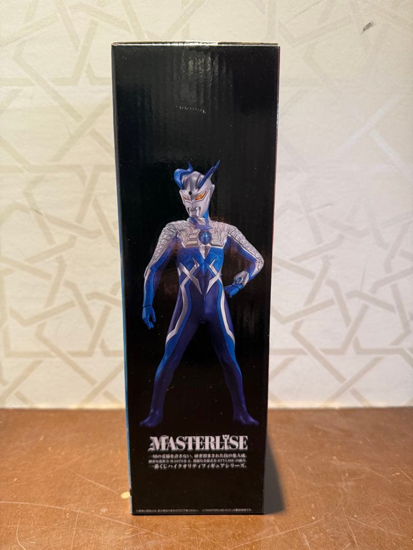 一番くじ ウルトラマンゼロ E賞 ルナミラクルゼロ　MASTERLISE