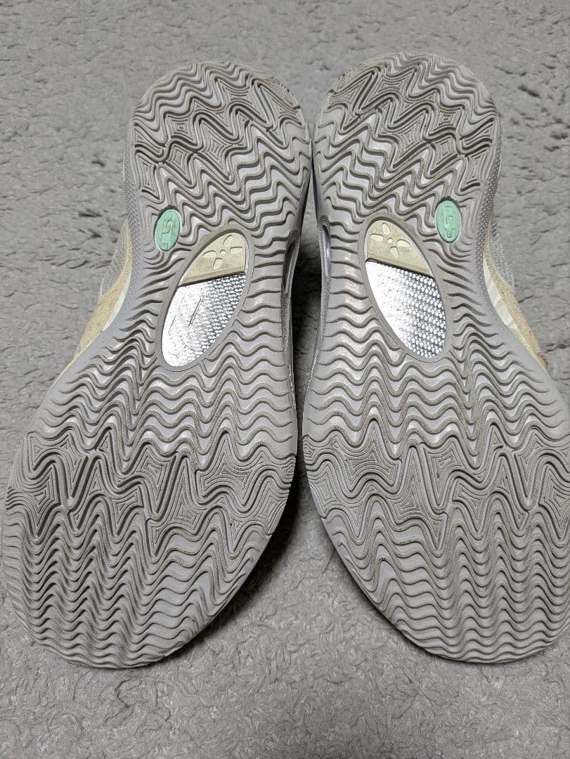 LI-NING WADE 808 3 ULTRA V2 色紙US9 27.0cm
