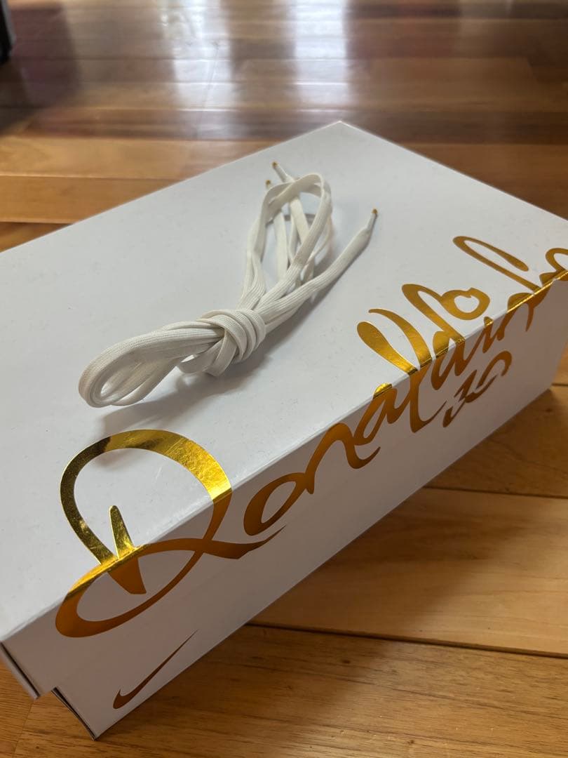 早い者勝ちRonaldinho×Nike Tiempo Legend スパイク