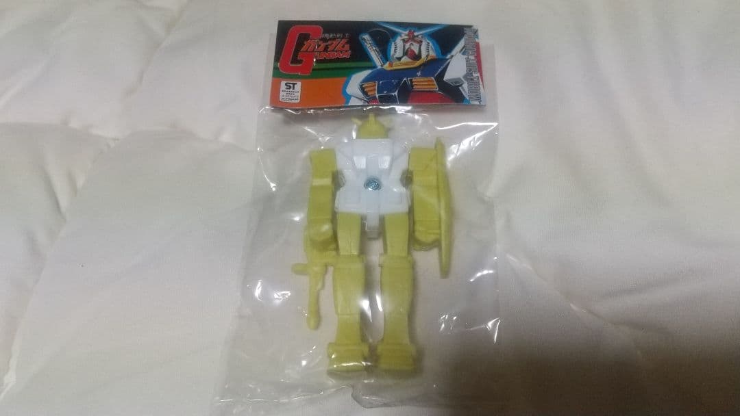 新品未開封 マーク 機動戦士ガンダム クローバー ガンダム 消しゴム フィギュア