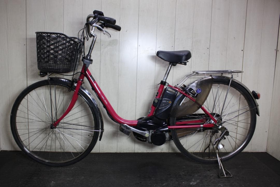 赤 電動アシスト自転車 シティタイプ 前カゴ付き