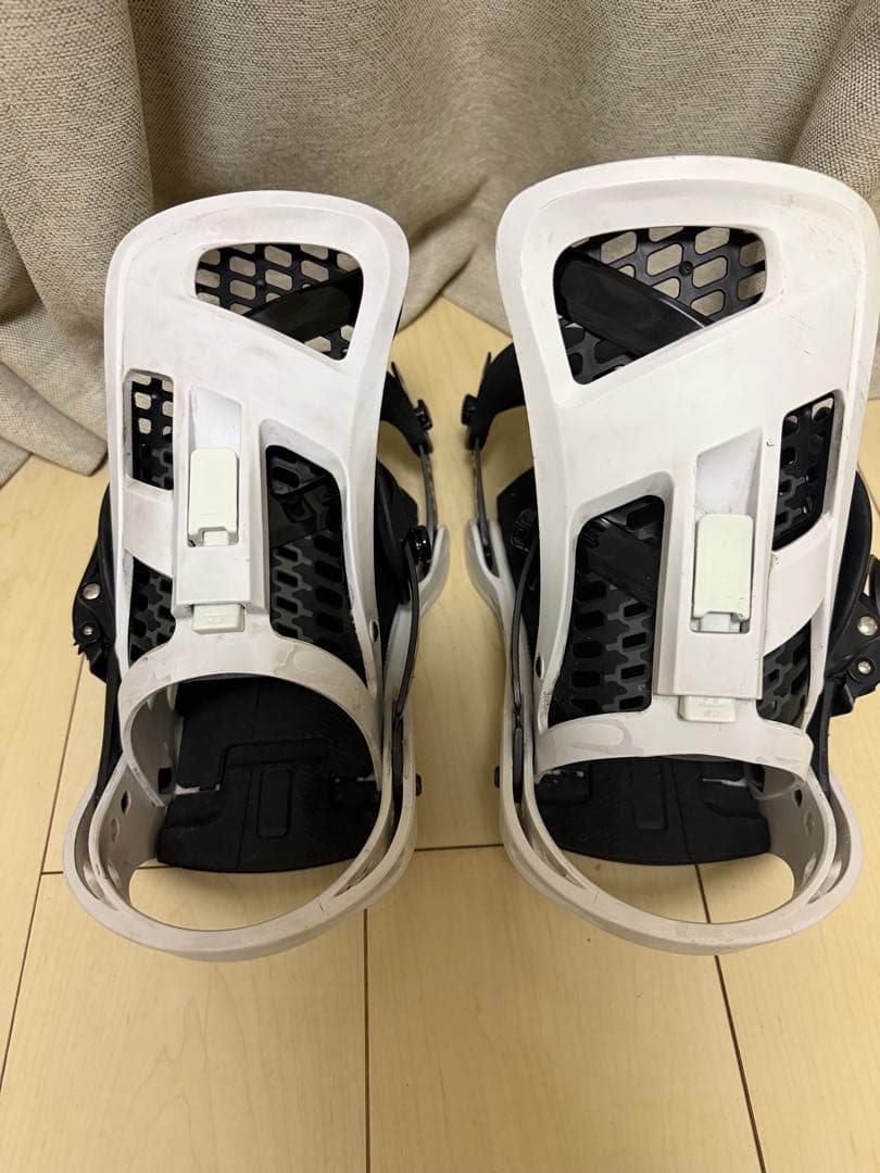 Burton Genesis Re:Flex Mサイズ バートン　ジェネシス