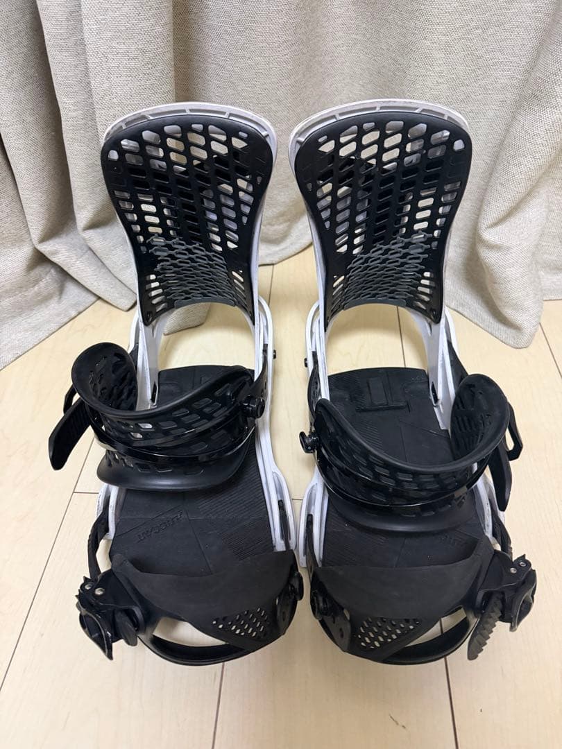 Burton Genesis Re:Flex Mサイズ バートン　ジェネシス