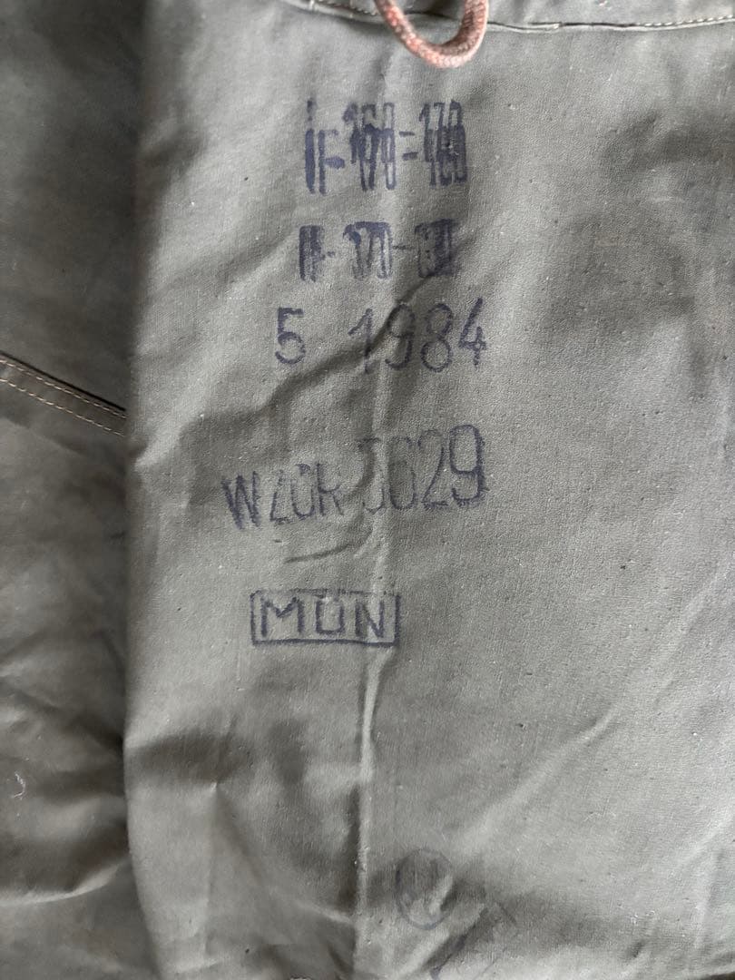 ポーランド軍幕 サイズ2 (Mサイズ)2枚 刻印あり 放出品 ワンポールテント