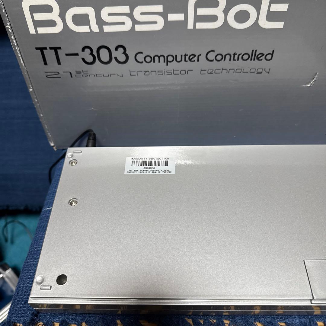 【美品】Cyclone TT-303 Bass-Bot