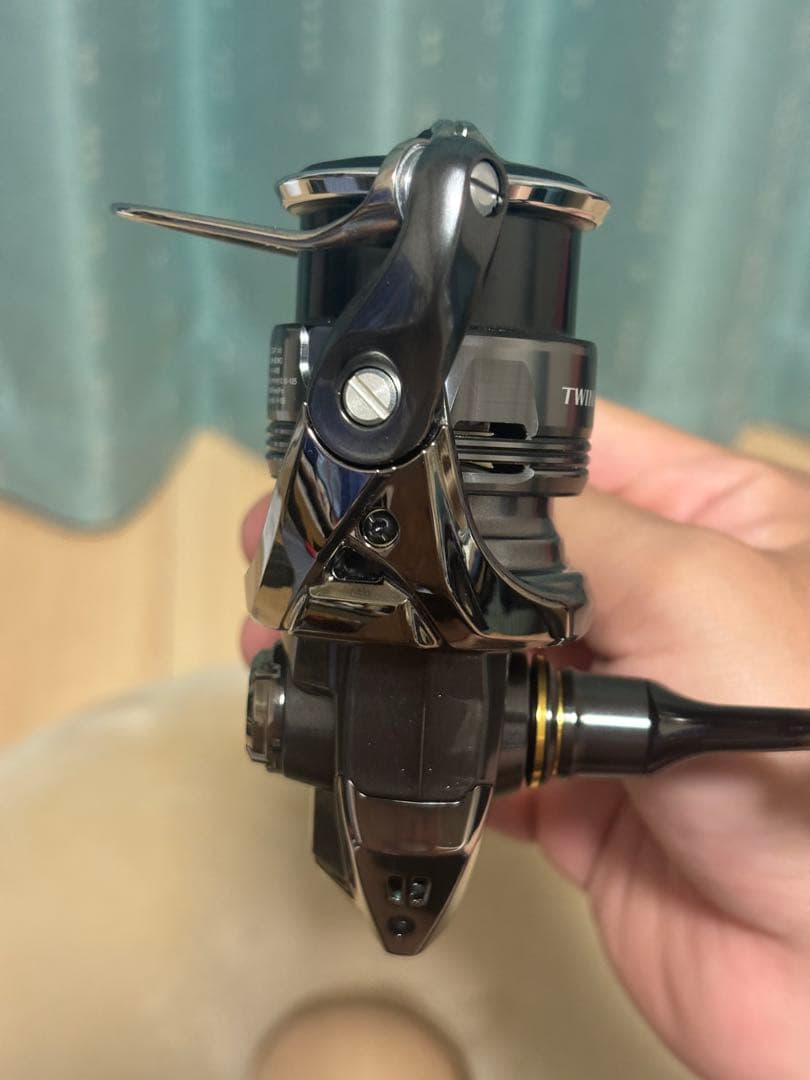 co　シマノ　２４ツインパワー Ｃ２０００Ｓ　ＳＨＩＭＡＮＯ