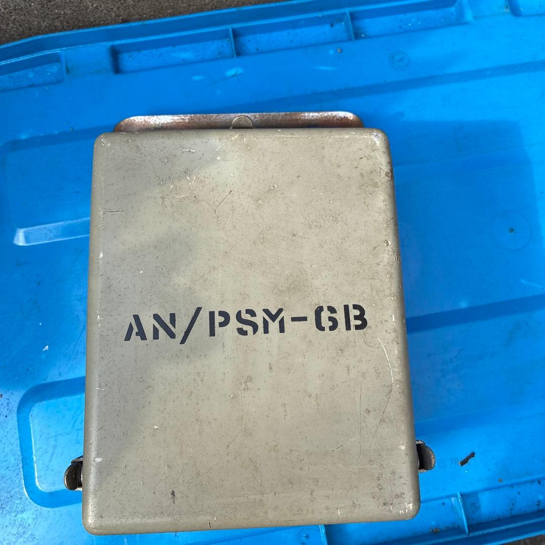 米軍で使用されていたポータブル真空管テスター「AN/PSM-6
