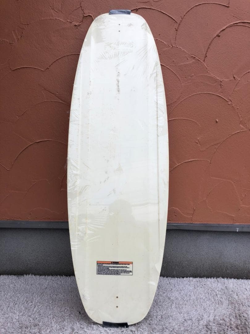 ウェイクボード　新品　WSP　PLATINUM 139　WHITE