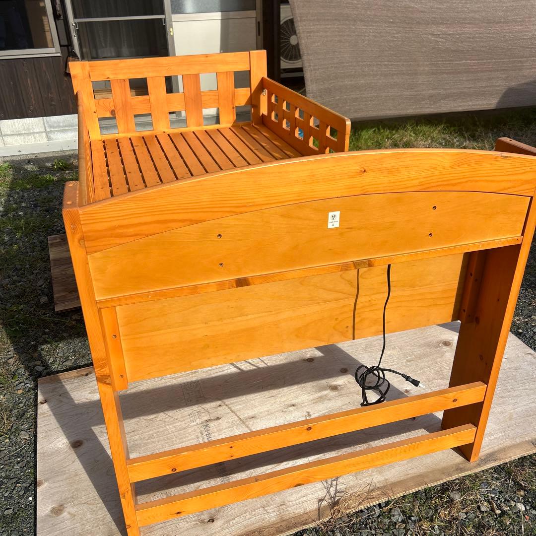 09.0065 宮付き木製シングルベッド