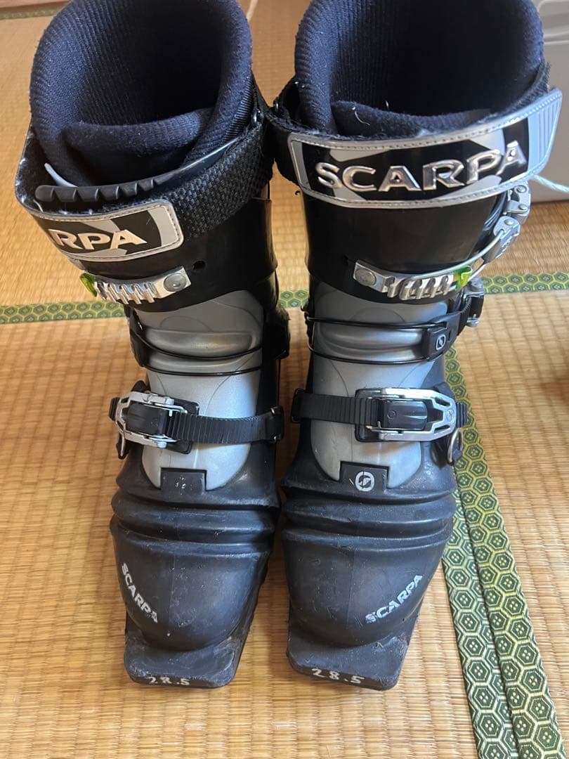 スカルパ SCARPA T2R 28.5cm テレマークスキーブーツ　75mm