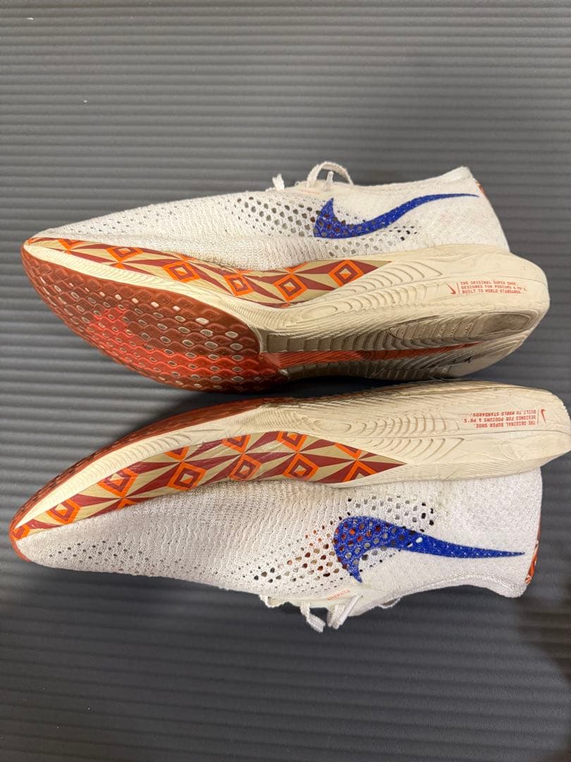 NIKE ランニングシューズ　ヴェイパーフライ3 27.5cm