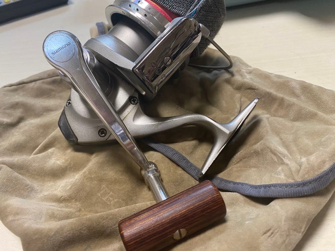 SHIMANO リール