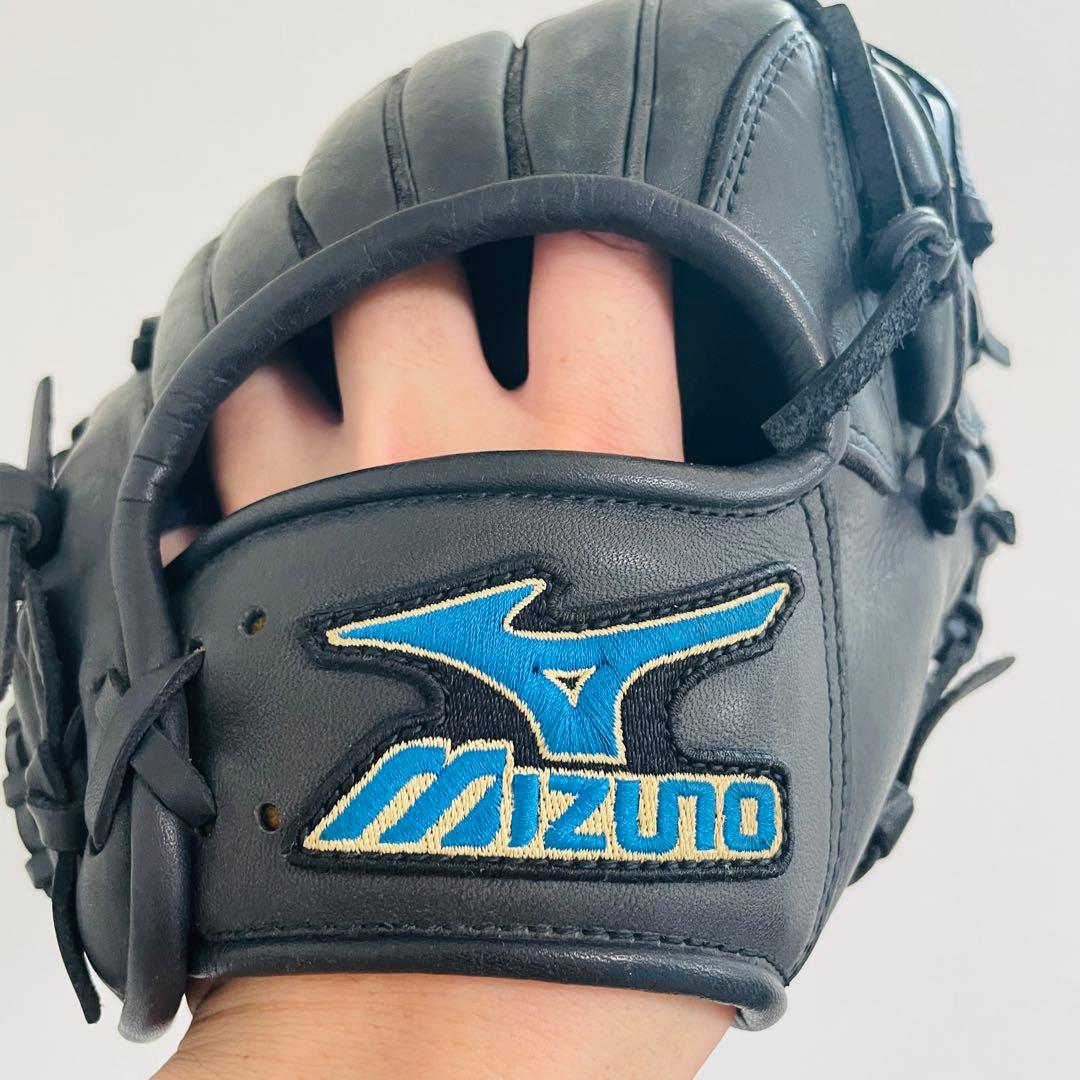 【極美品】MIZUNO ミズノ　ビューリーグ　軟式グローブ　右投げ　即戦力　黒色