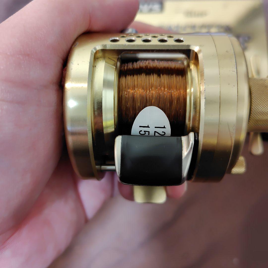 リール SHIMANO CALCUTTA CONQUEST 100
