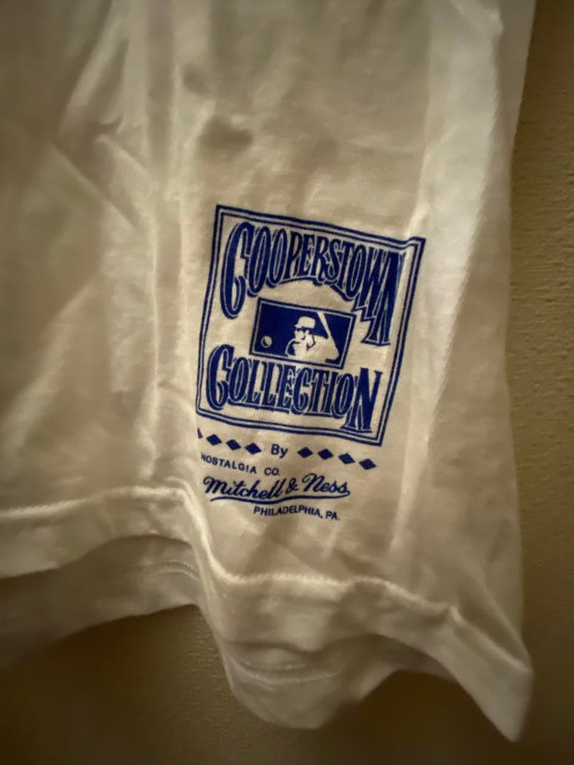 ドジャース TシャツDodgers 新品タグ付き