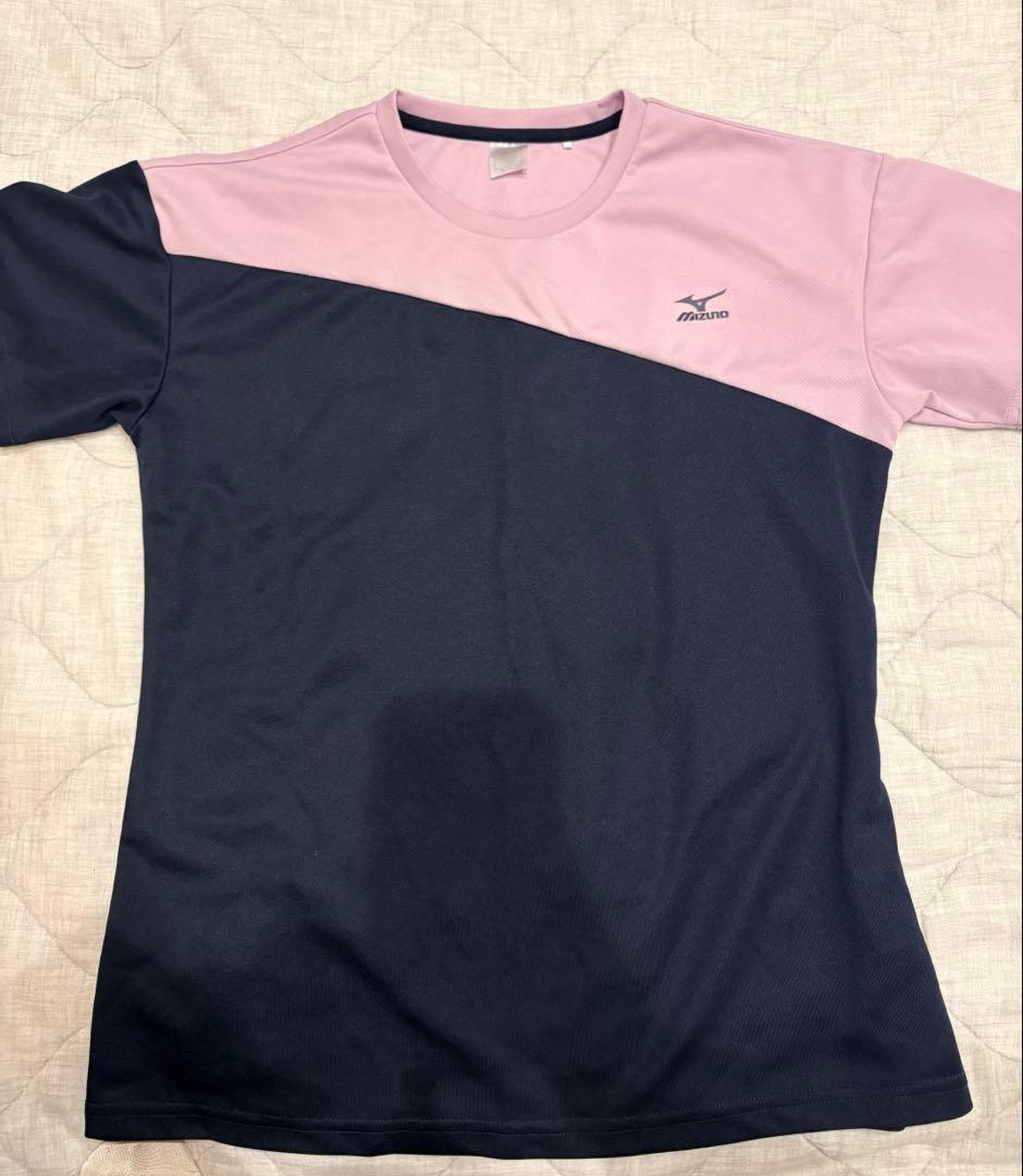 バレーボール　まとめ売り　シューズ24cm Tシャツ2枚　ショートパンツ