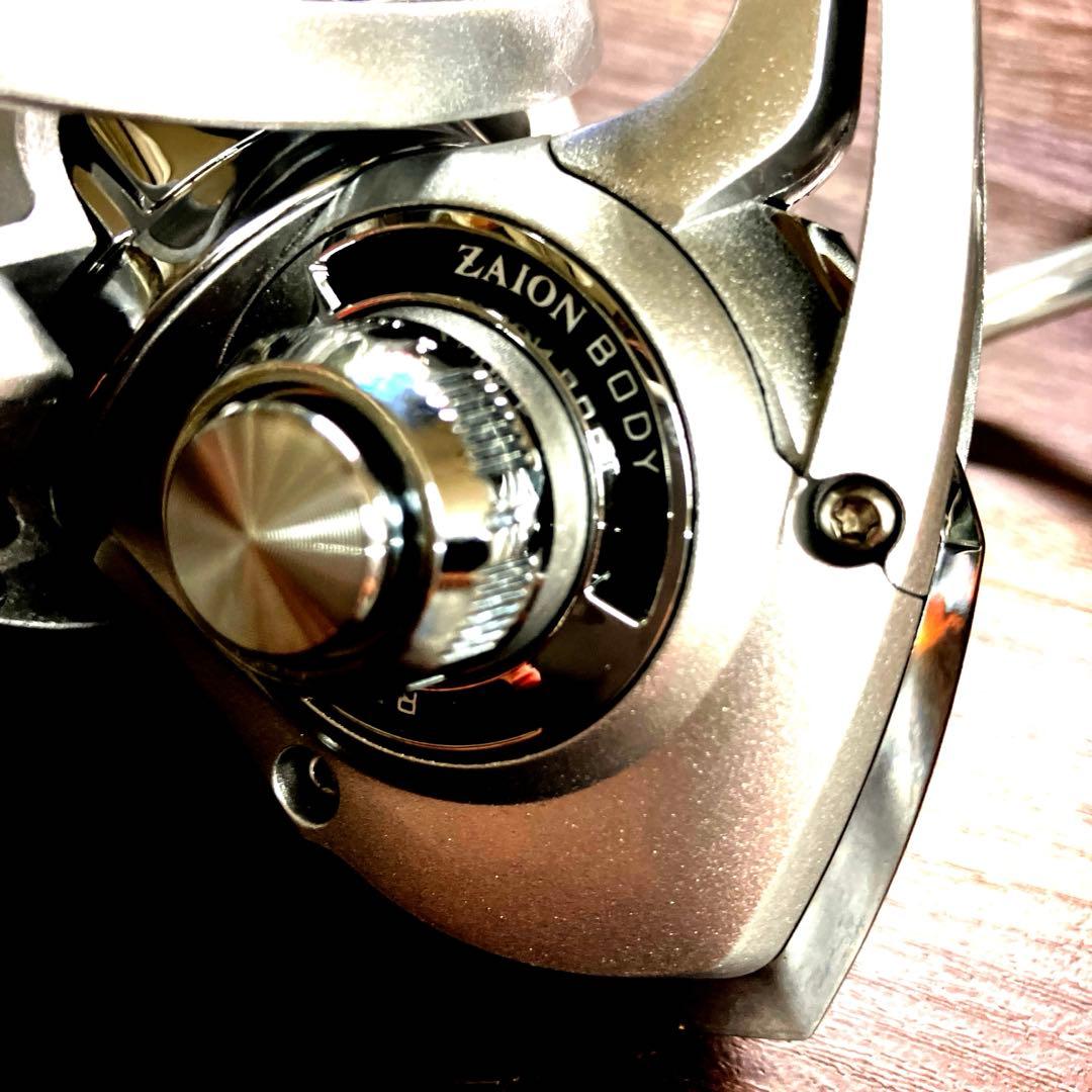 Daiwa 11カルディア 4000 新品未使用　スピニングリール　ダイワ