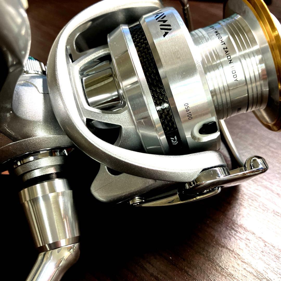 Daiwa 11カルディア 4000 新品未使用　スピニングリール　ダイワ