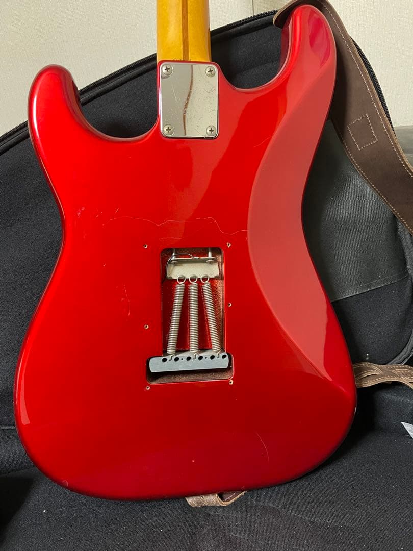 Fender Stratocaster レッド 日本製　ソフトケース付