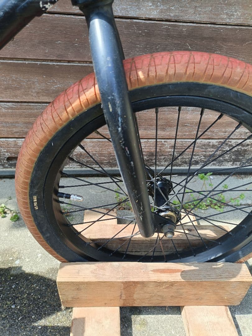 フライバイクスBMX18inch