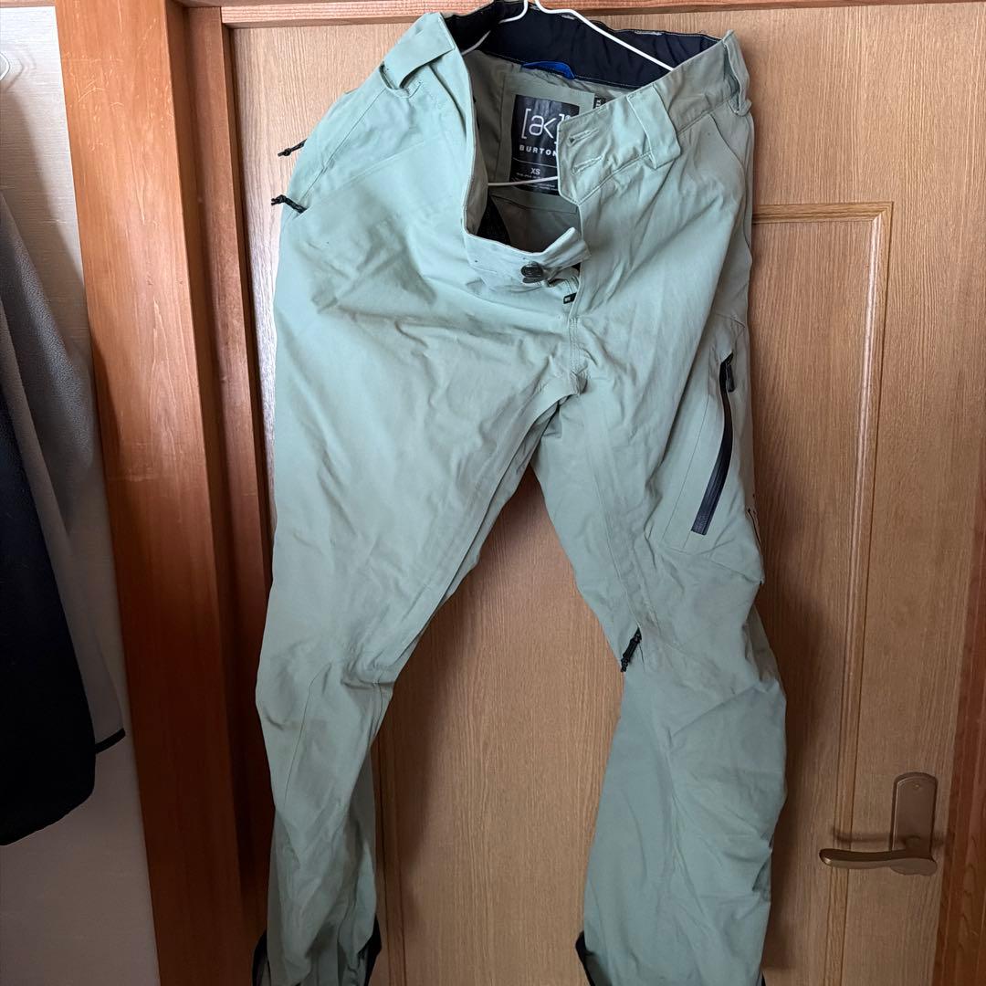 Burton [ak] GORE-TEX スノーボードジャケット XS